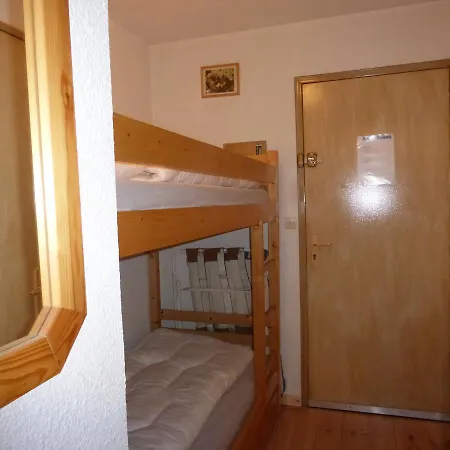 Apartment Manettes 11 *